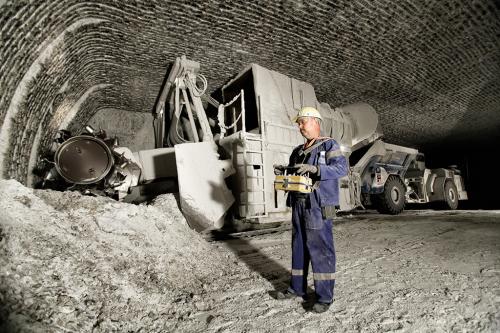 Förderung von Salz in einem Bergwerk eines Bergbauunternehmens.